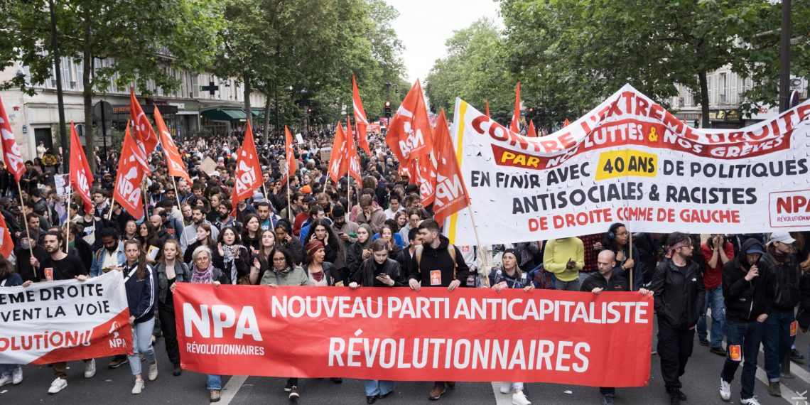 Ενάντια στην ακροδεξιά και σε αυτούς που της άνοιξαν το δρόμο, καμιά λύση δεν θα προκύψει μέσα από τις κάλπες: το μέλλον βρίσκεται στους αγώνες μας!
