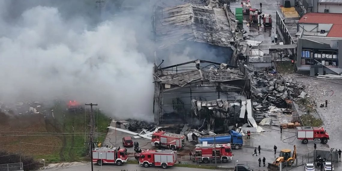 Βιολάντα: νέο εργοδοτικό έγκλημα. Όλοι και όλες στην απεργία των Τρικάλων, Τρίτη 27 Γενάρη 